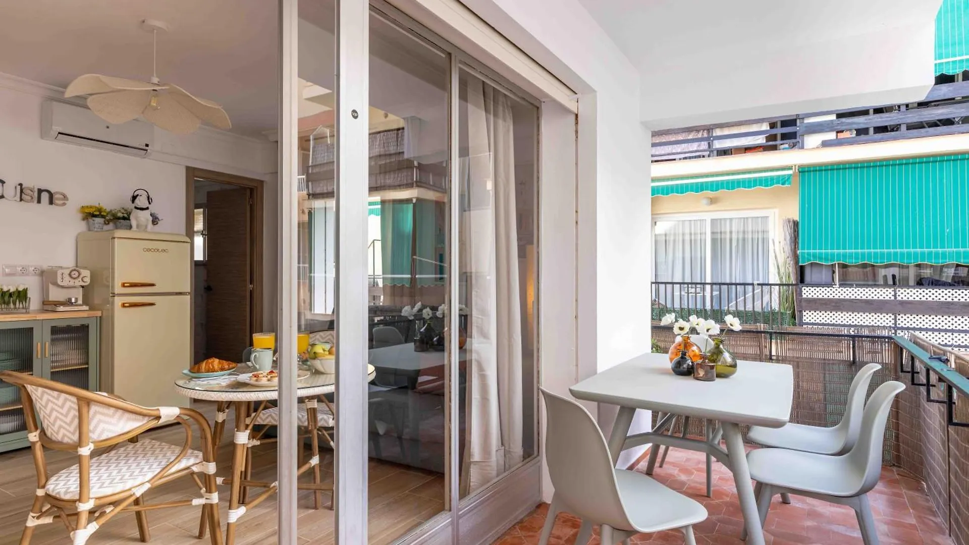 New Boliches Apartment 2Nd Line Beach With Parking Fuengirola Spain