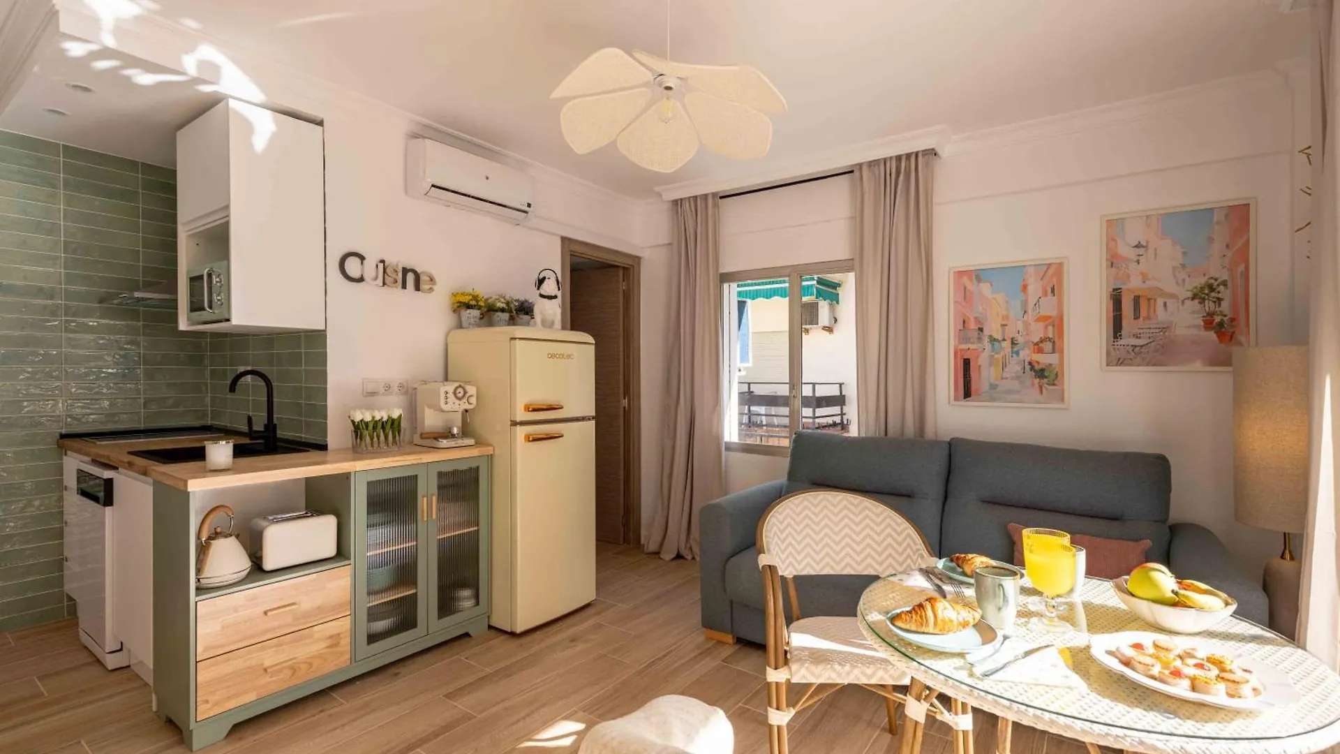 New Boliches Apartment 2Nd Line Beach With Parking Fuengirola